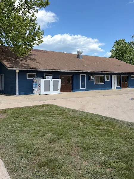 Gravel Bar & Grill