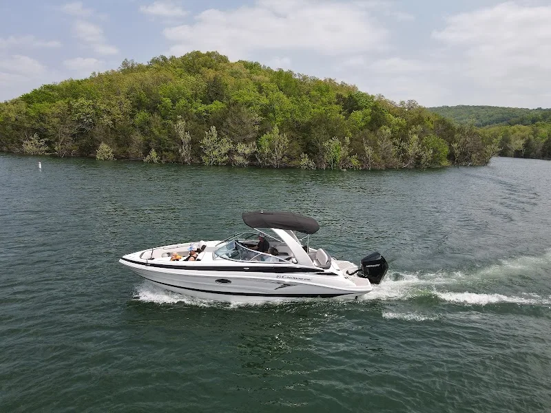 Freedom Boat Club - Lake of The Ozarks 28MM